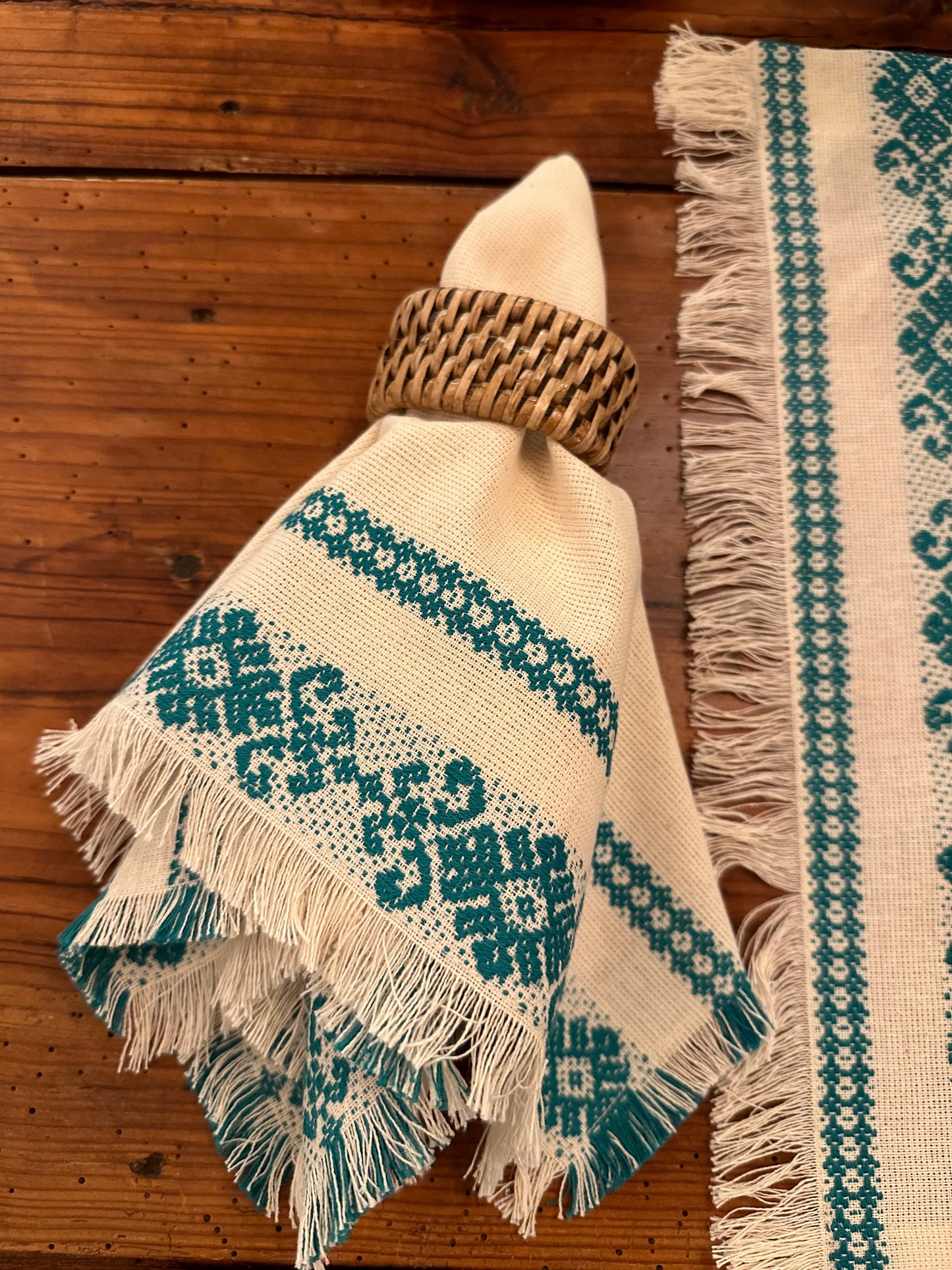 Guardanapo BOHO-CHIC, desfiado 100% algodão